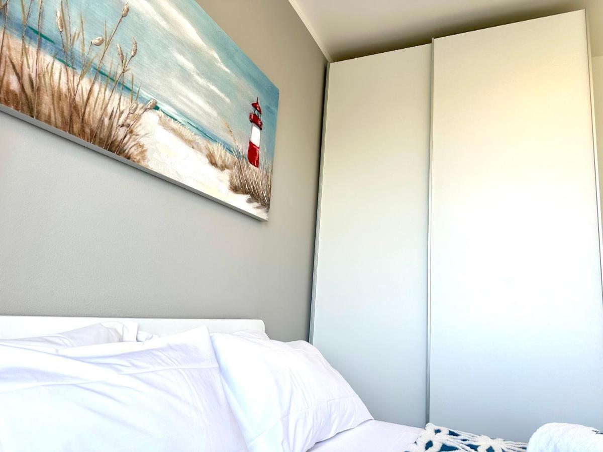 Beach Front Apartment Sabbiadoro Lignano Sabbiadoro Exteriör bild