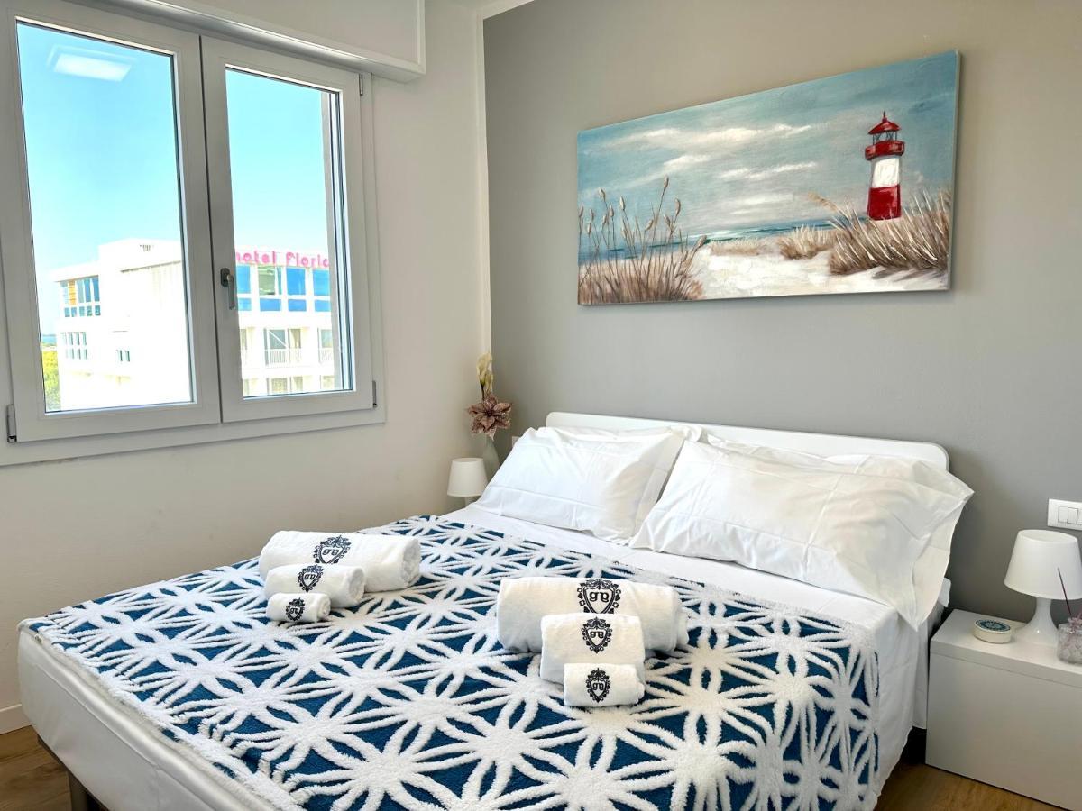 Beach Front Apartment Sabbiadoro Lignano Sabbiadoro Exteriör bild